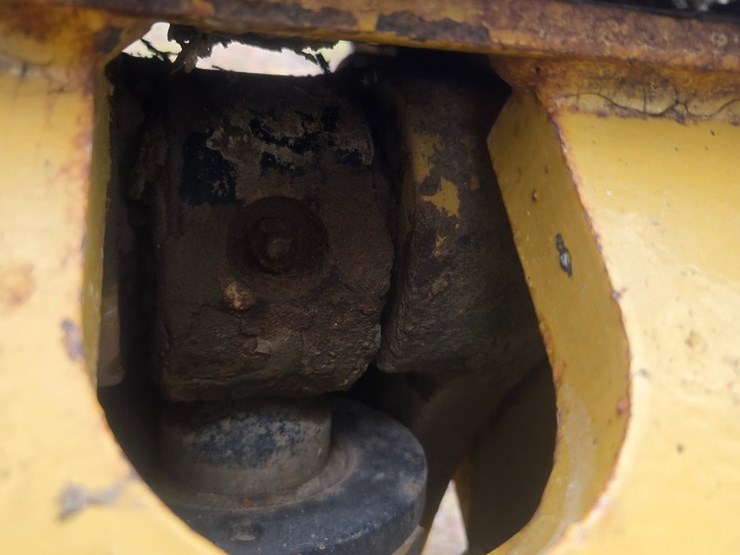 caterpillar-420f-image-64