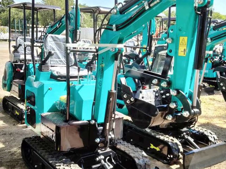 #6-•-cfg-mini-excavator---mh13rx-image-2