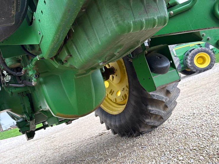 1994-john-deere-4560-image-21