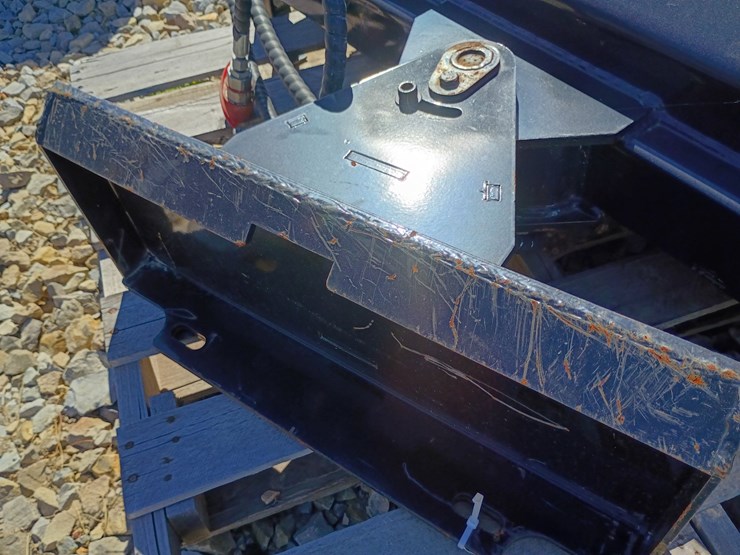 #27032-•-future-sweeper-mini-skid-steer-attachment-image-15