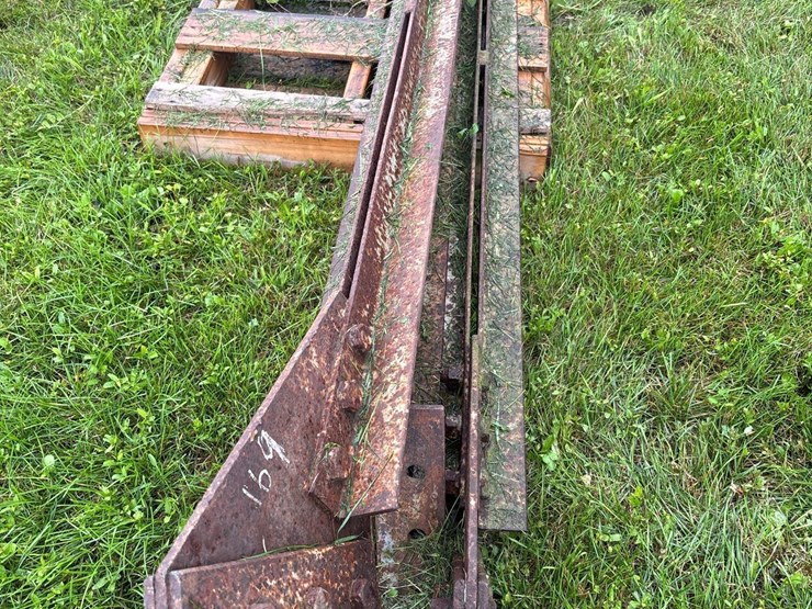 3-misc-steel-supports-image-1