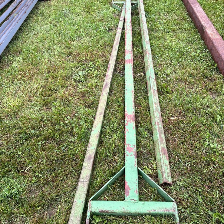 Iron Sprayer Booms