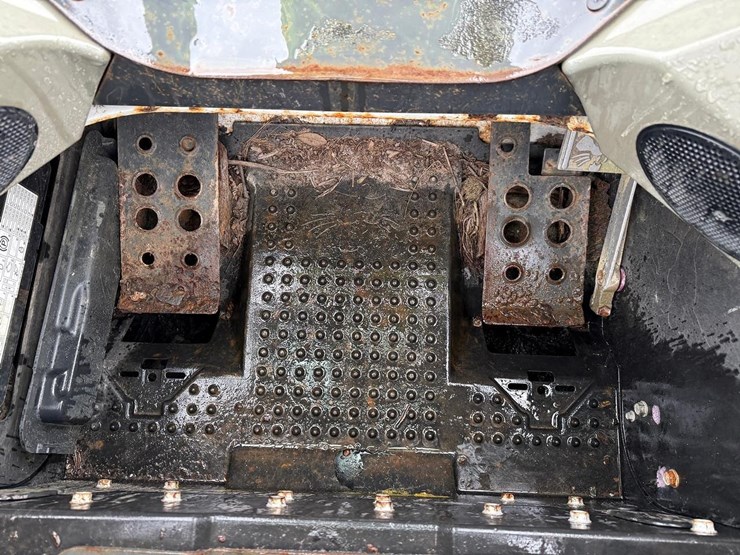2018-bobcat-t740-image-20