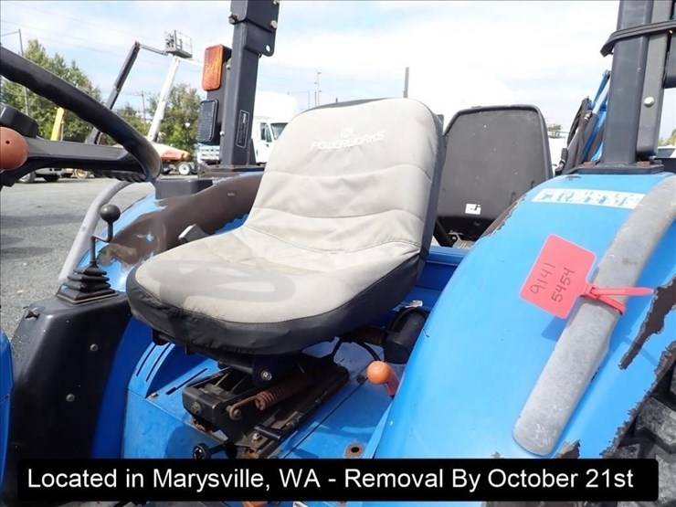 2009-new-holland-t2420-image-16