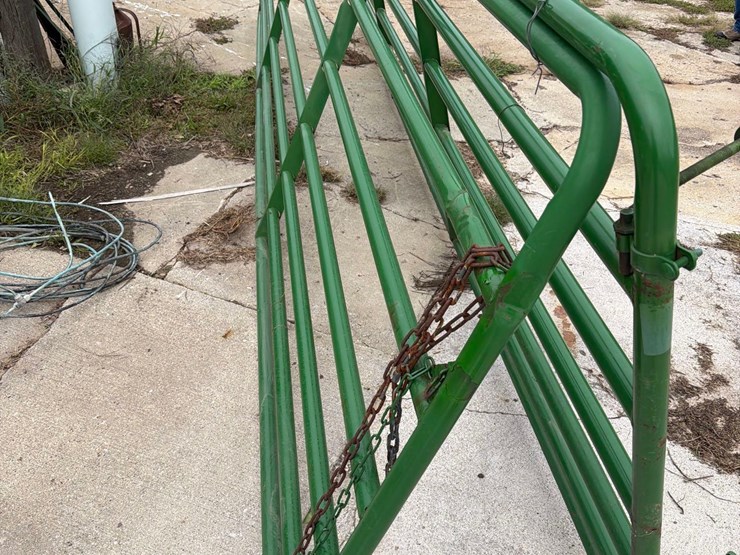 2-16ft-gates-image-4