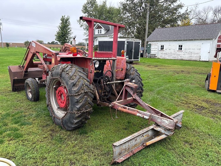 massey-ferguson-165-image-4