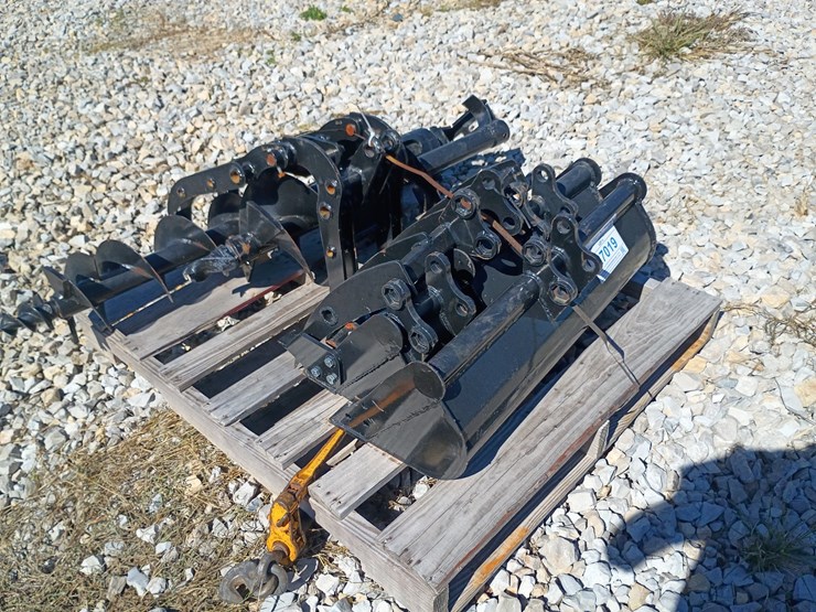 #27019-•-miva-mini-excavator-attachment-set-image-4
