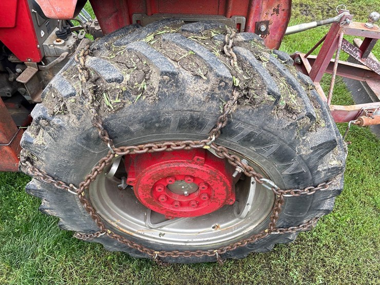 massey-ferguson-165-image-6