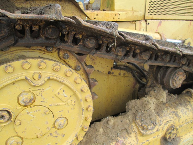 caterpillar-d5m-lgp-image-11