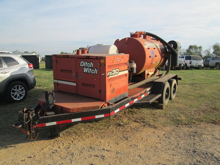 ditch-witch-fx30-image-1