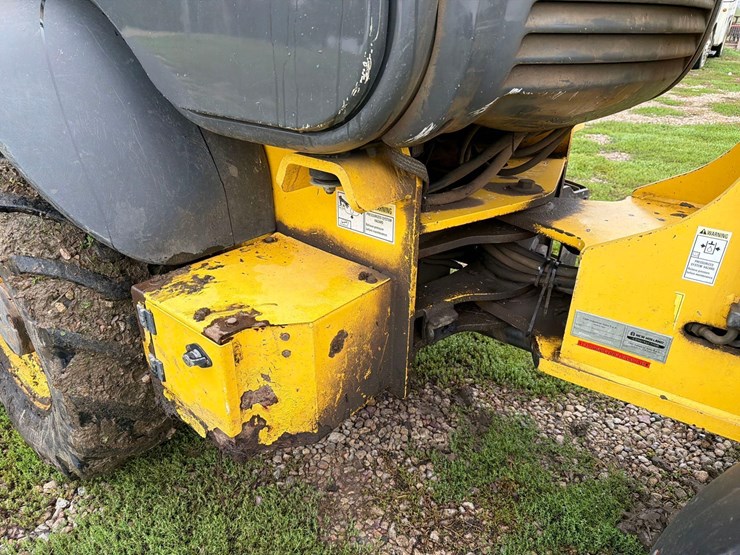 new-holland-w80c-image-11