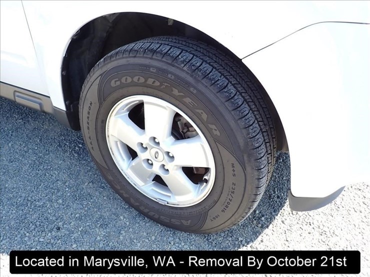 2012-ford-escape-image-17