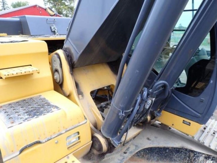 2012-deere-350g-lc-image-68