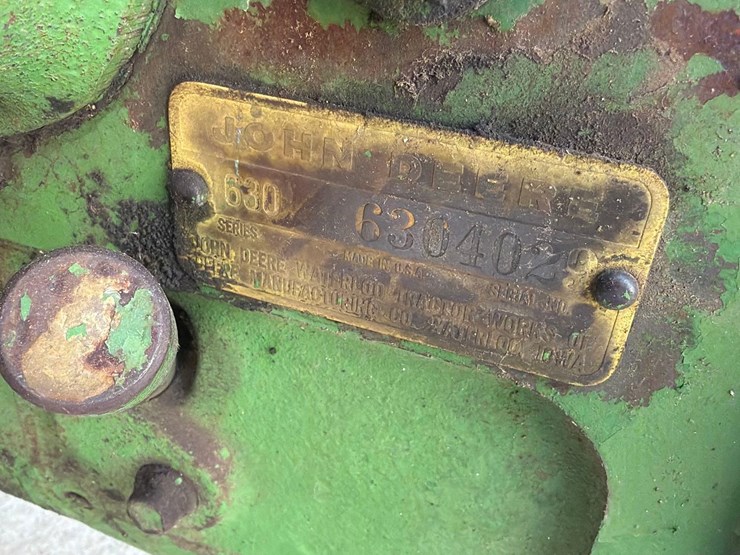 john-deere-630-image-11