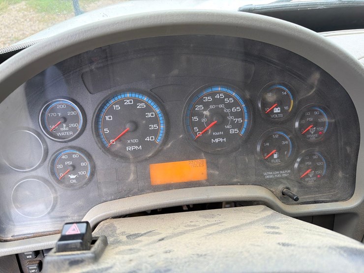 2009-international-durastar-4300-image-55