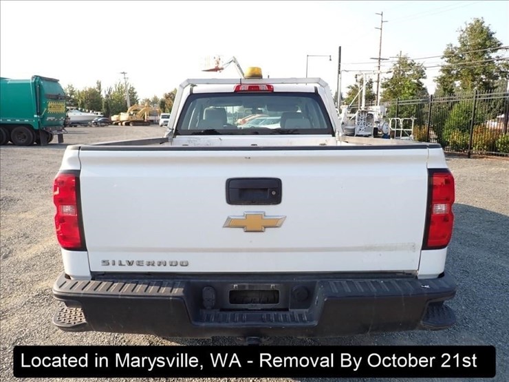 2018-chevrolet-1500-image-20