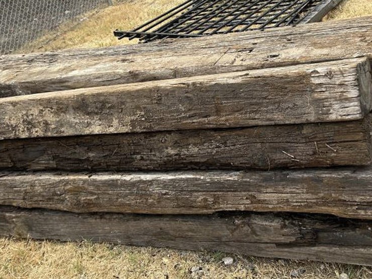 #71-•-(12)-railroad-ties-image-2