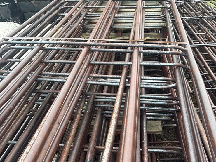 7-steel-fence-panels-image-3