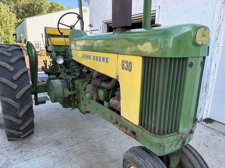 john-deere-630-image-8