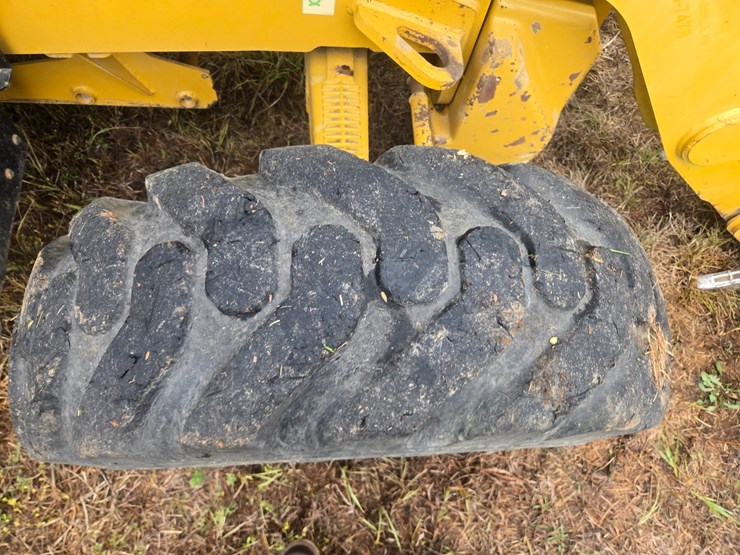 caterpillar-420f-image-84
