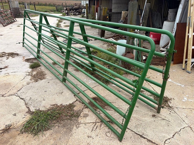 2-16ft-gates-image-6