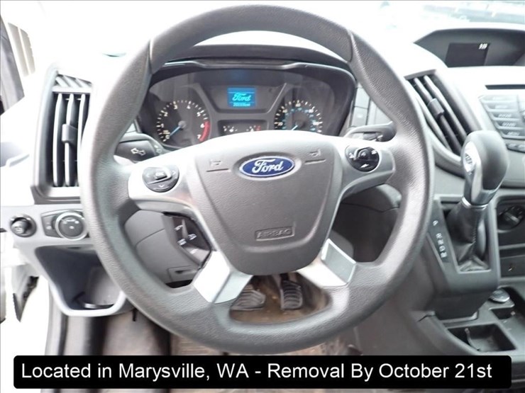 2019-ford-transit-image-26