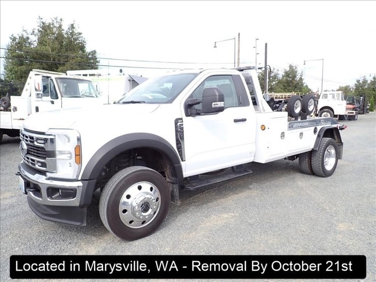 2024-ford-f550-image-1