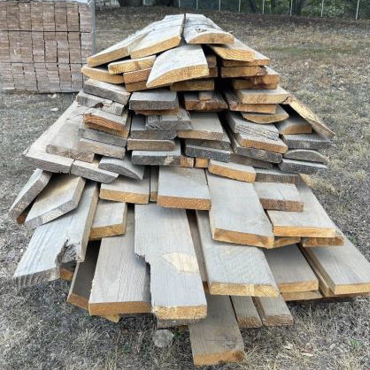 #53 • Lumber - 7" x 2" Bundle up to 14'