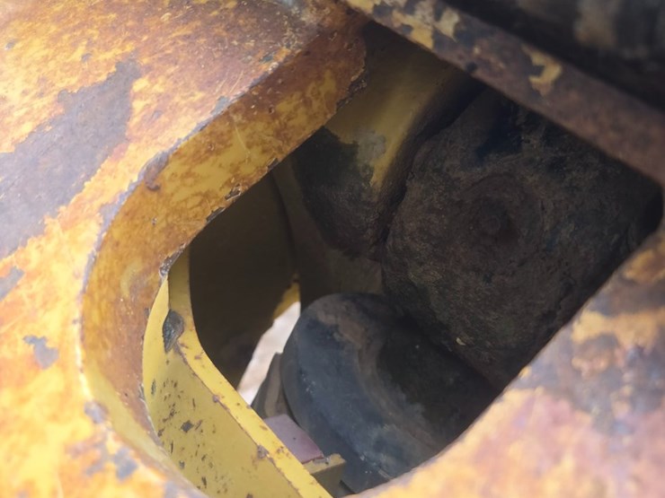 caterpillar-420f-image-78