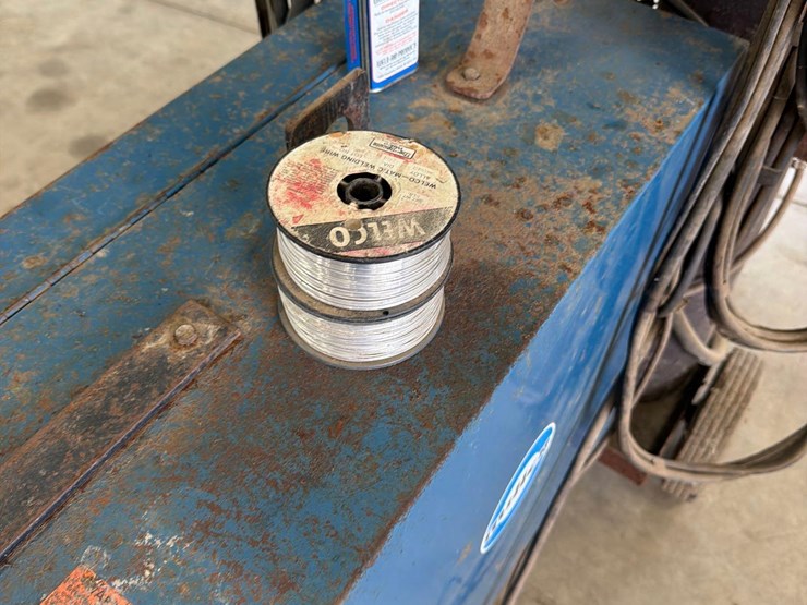 miller-matic-200-wire-welder-image-9