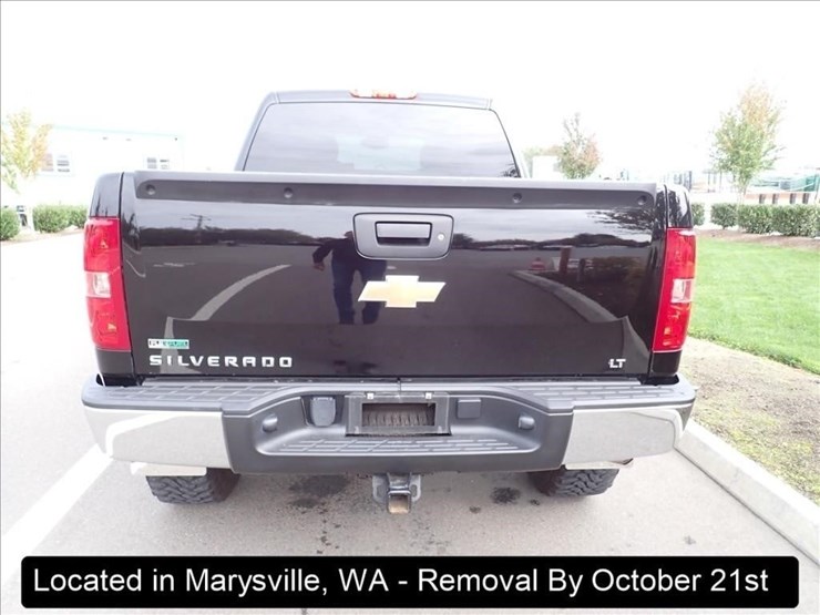 2011-chevrolet-1500-image-29