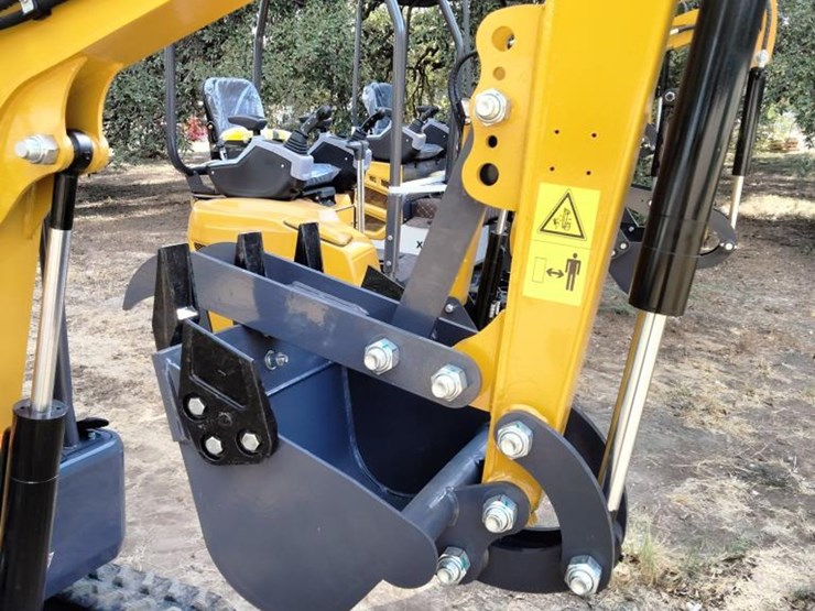 #14-•-cfg-mini-excavator---mx20r-image-7