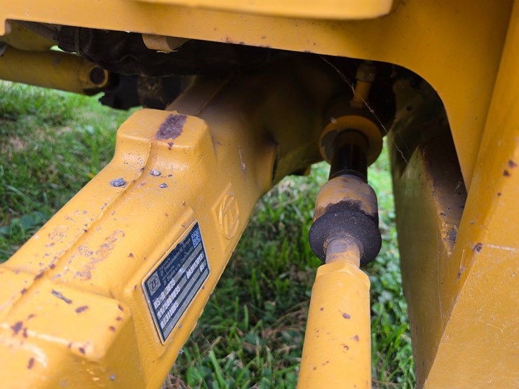 2016-deere-410l-image-159