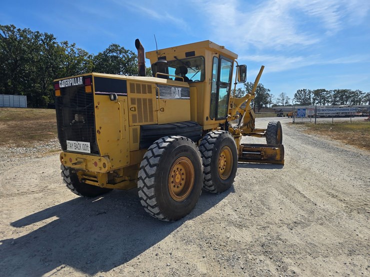 2005-caterpillar-12h-image-9
