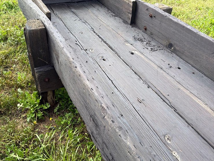 doon-saw-mill-3ft-x-20ft-wood-feed-bunk-image-5