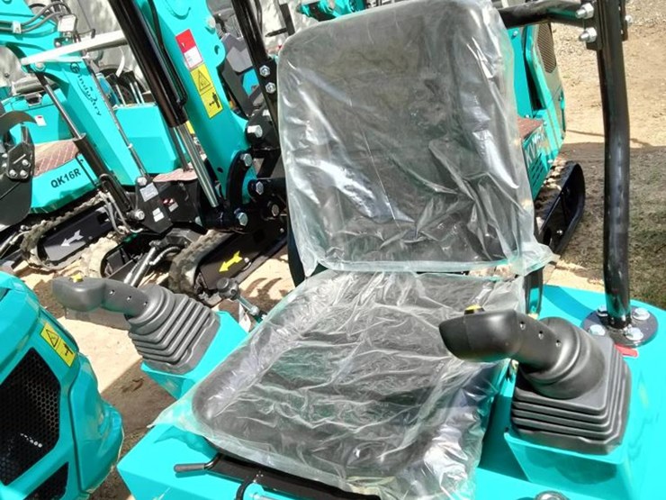 #11-•-cfg-mini-excavator---mh13rx-image-6