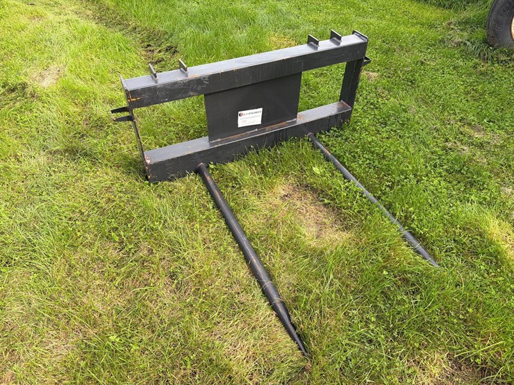 jct-skidloader-2-prong-bale-spear-image-2
