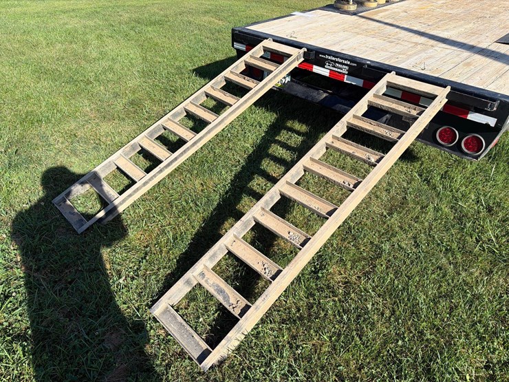 2010-pj-flatbed-image-36