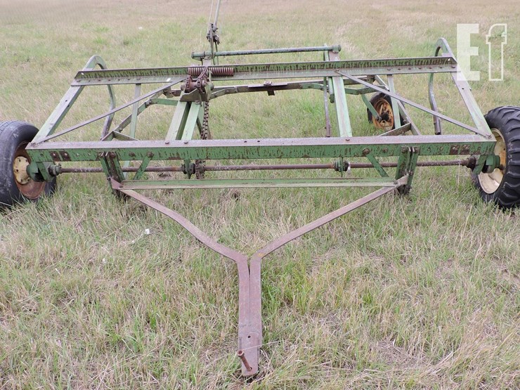 john-deere-10-image-1