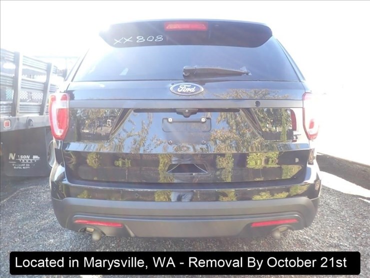 2017-ford-explorer-image-17
