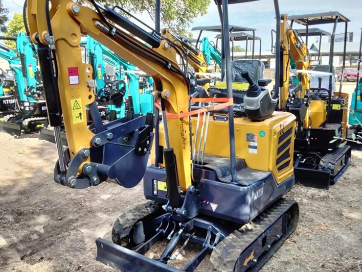 #23-•-cfg-mini-excavator---mx20r-image-1