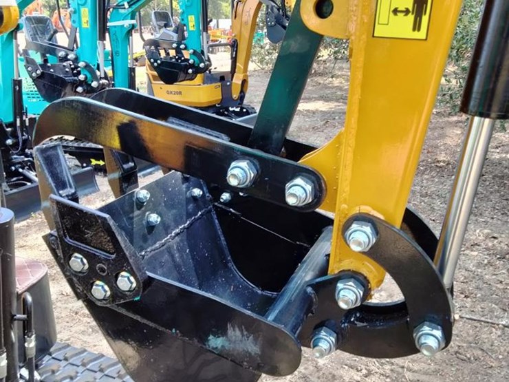 #22-•-cfg-mini-excavator---h13r-image-5