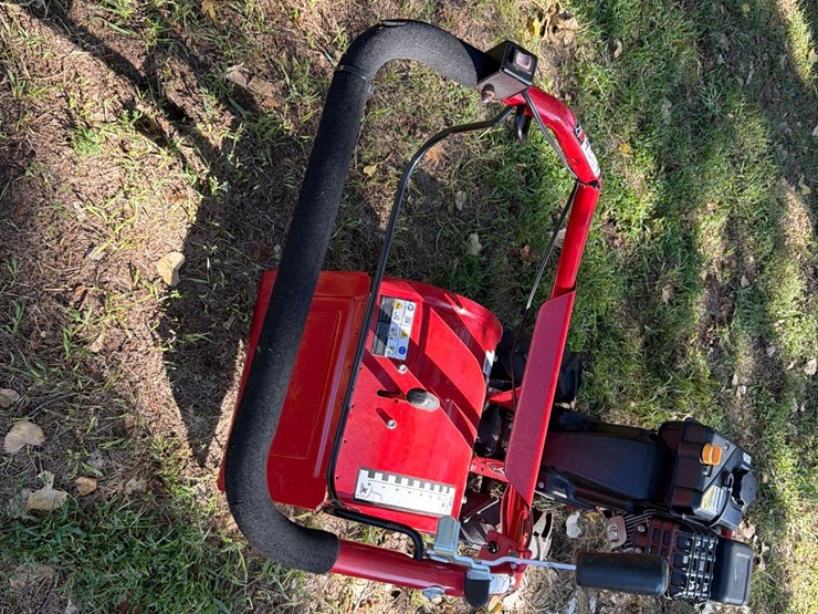 troy-bilt-18”-tiller-1-owner-image-7