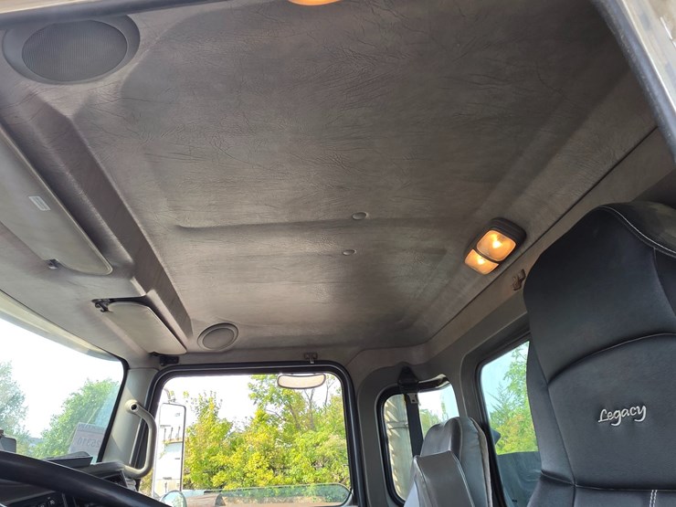 2018-kenworth-t370-image-56