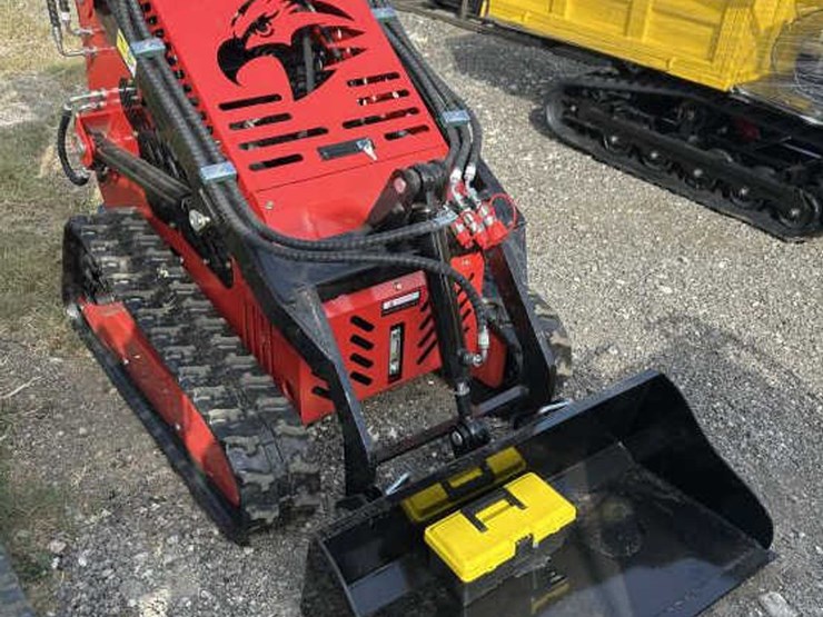 #99-•-mini-skid-steer-tracked-loader---ssl60---gas-image-3