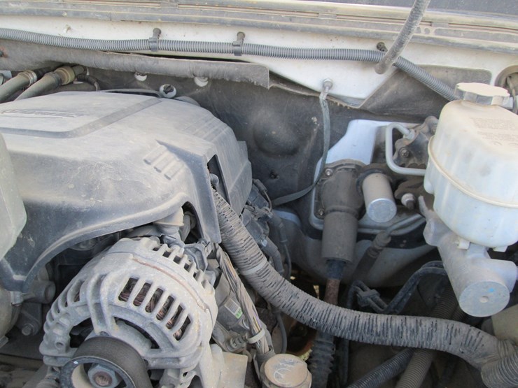 2011-chevrolet-2500hd-image-22