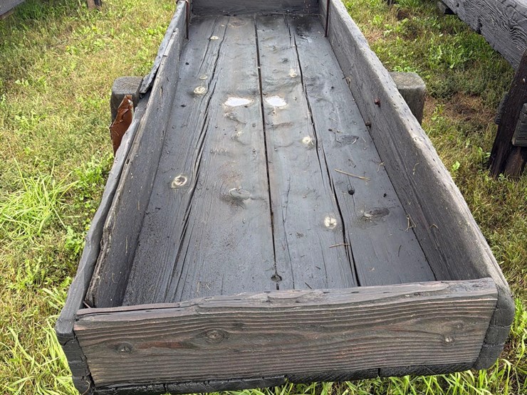 doon-saw-mill-3ft-x-20ft-wood-feed-bunk-image-7