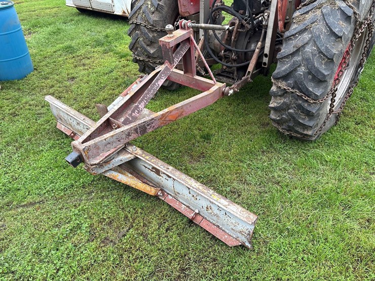 massey-ferguson-165-image-23