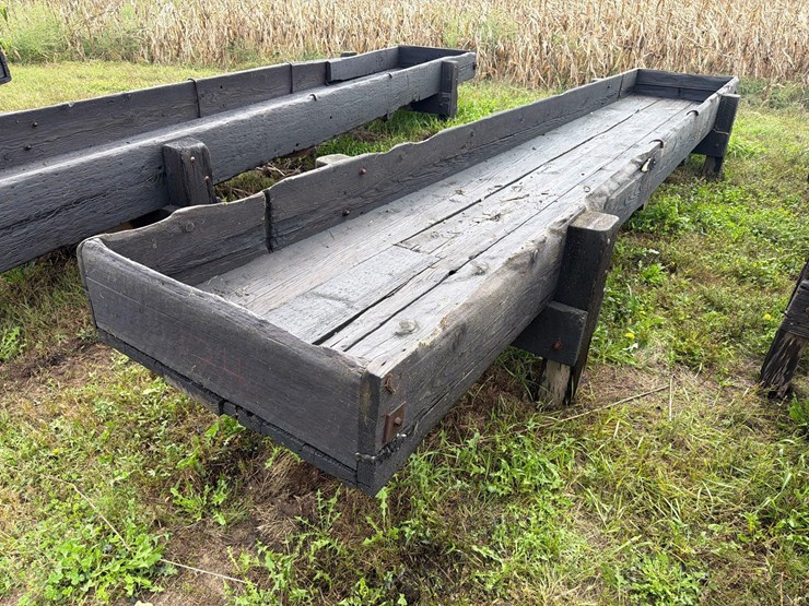 doon-saw-mill-3ft-x-20ft-wood-feed-bunk-image-1