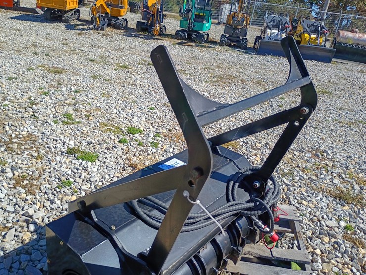 #27027-•-giyi-mulcher-mini-skid-steer-attachment-image-11